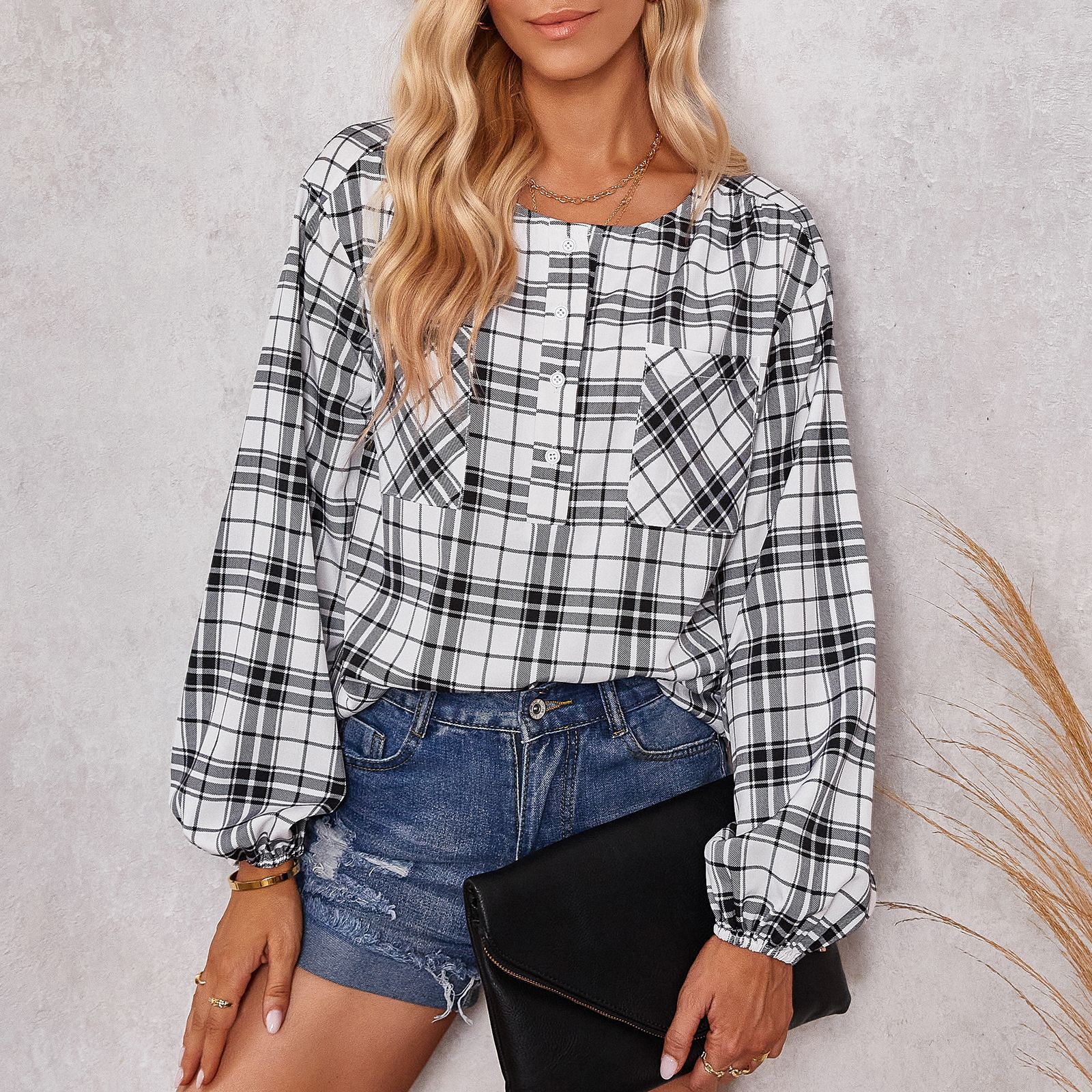 Trendy plaid crewneck shirt tide