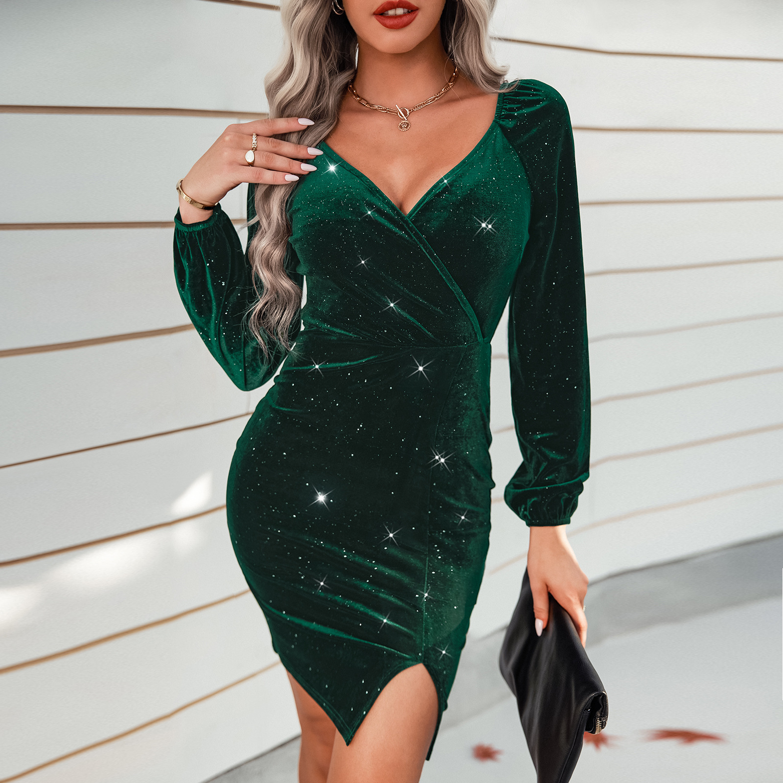 V-neck velvet dress